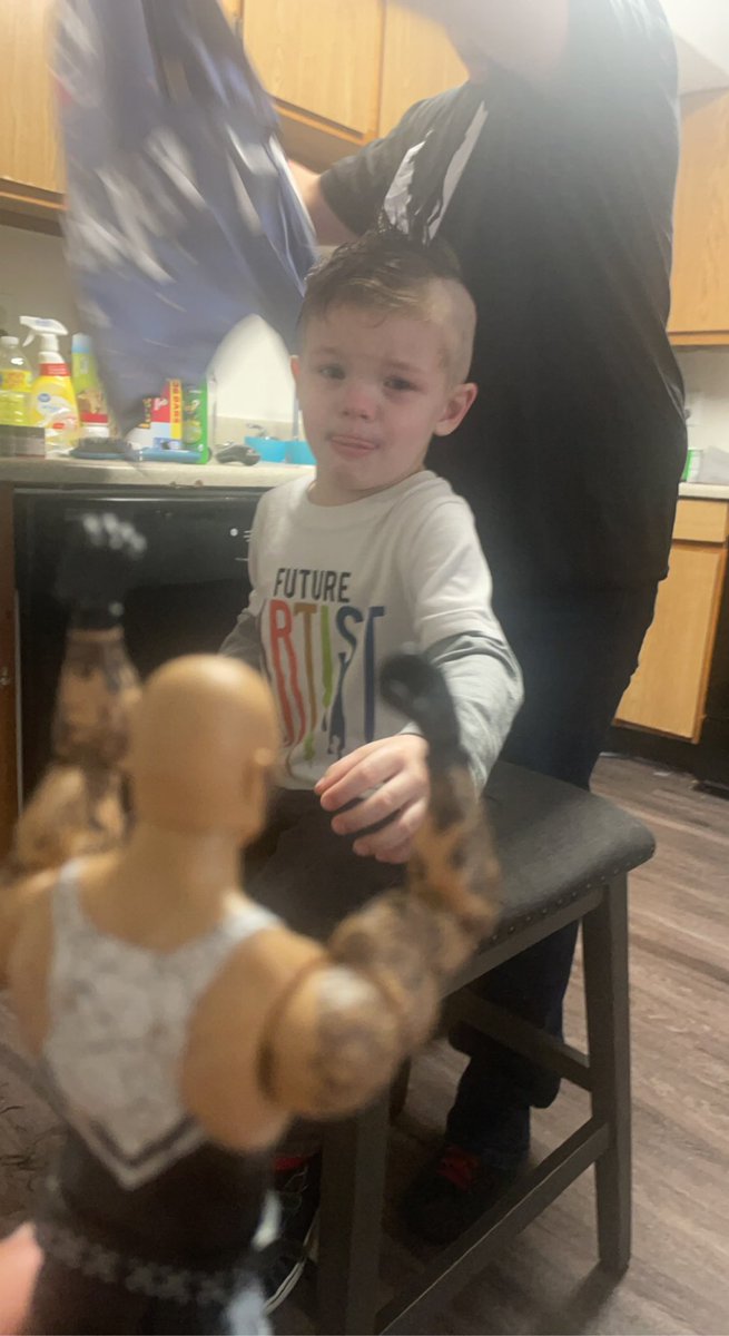 I had to persuade this kid to get a haircut with a @The_BigLG figure……he hustled me!!!!