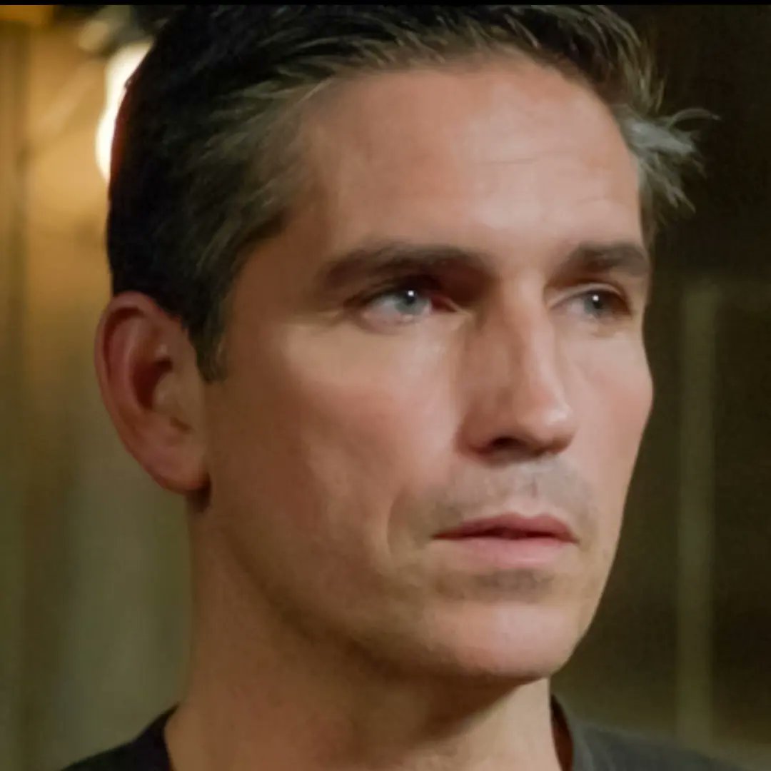 SusanVorderstr4's tweet photo. Person Of Interest
"Get Carter" S1.E09
#personofinterest #getcarter #johnreese #maninasuit #mrreese #jimcaviezel #jimcaviezelactor #jimcaviezelpics #jimcaviezelfanpage #sexiestmanalive #hotcelebrities #Celebrities #celebritypictures https://t.co/DTfwSR5ld1