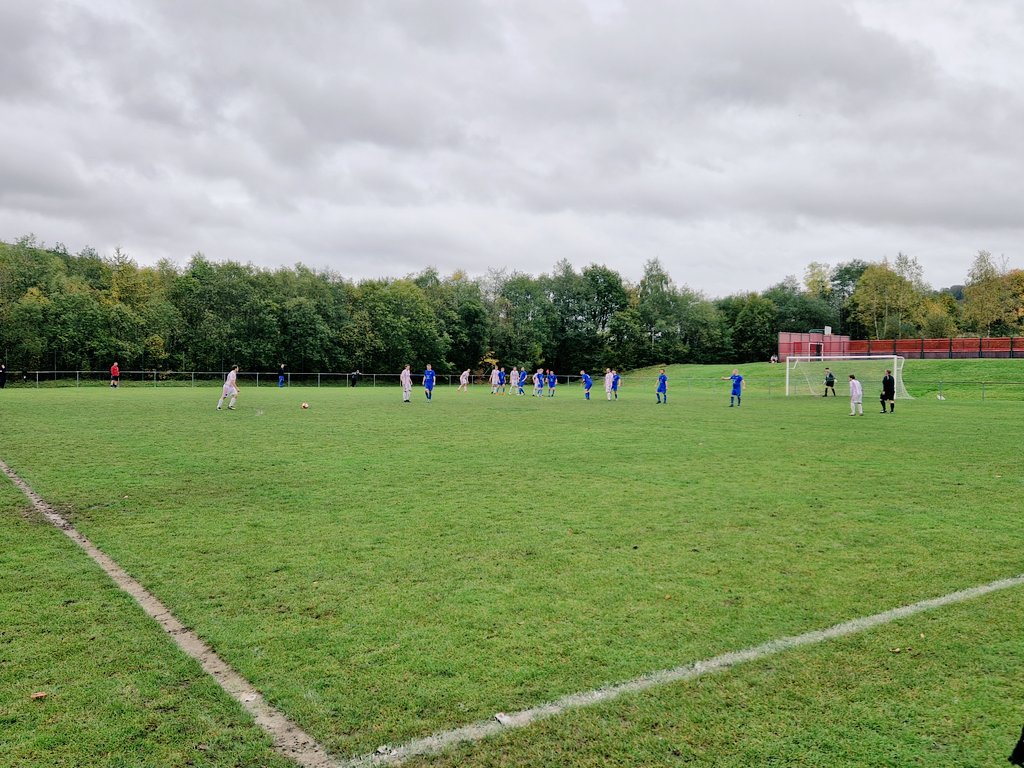 ButchersArmsAFC's tweet photo. 𝗙𝗨𝗟𝗟 𝗧𝗜𝗠𝗘 𝗥𝗘𝗦𝗨𝗟𝗧: @davidmatthews15 Reserves 2-1 @ButchersArmsAFC
Another disappointing performance and result in the League today, as we narrowly lose away to Penrhiwceiber Reserves. #UppaButch
Scorer:
@matt_saunders92 ⚽️ https://t.co/TEqTFSaNyl