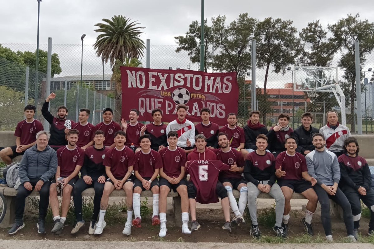 Sábado 22 de octubre

ADAU. Copa de Oro
Fecha 8. 
UBA 2- 1 UADE (V)

<a href="/UBADeportes/">UBA Deportes</a>