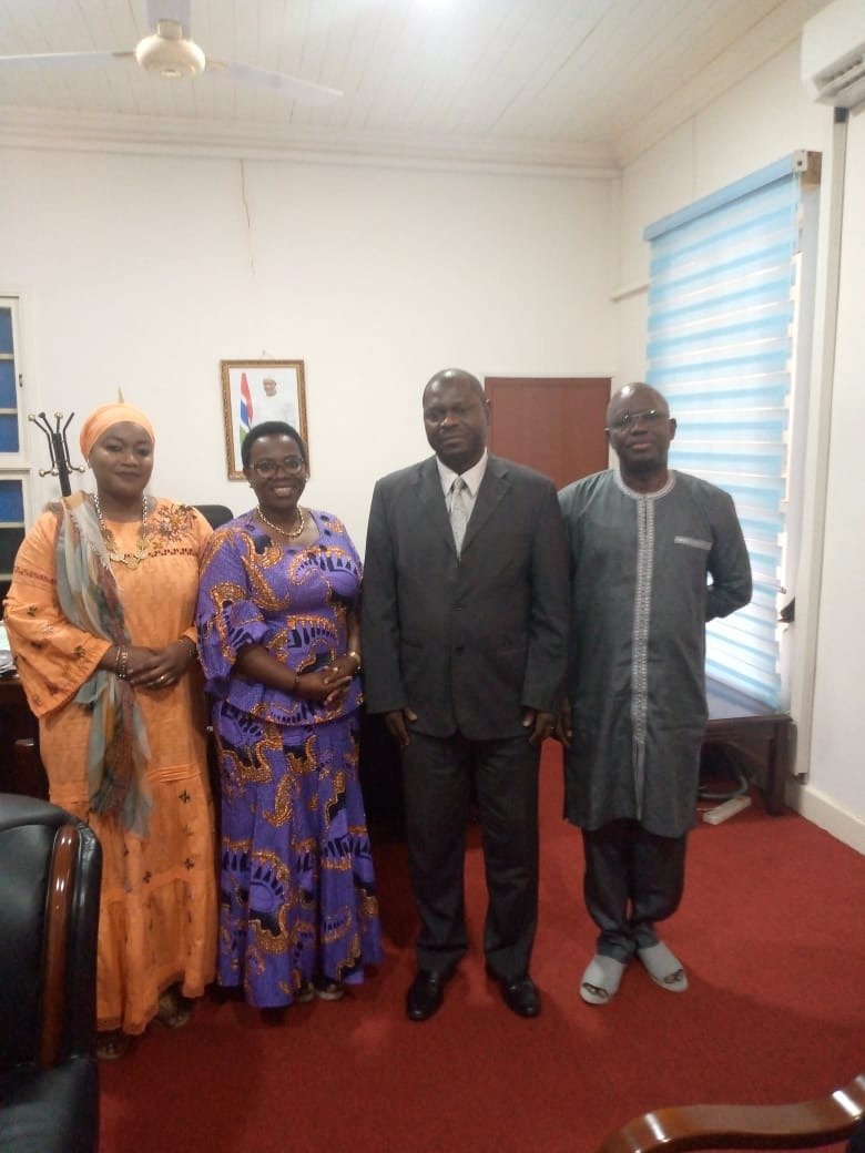 mnsanzabaganwa's tweet photo. While in #Banjul for @AfricaHumanRights, I met with Hon. Seedy K.M. Keita, Min. of Finance & Econ. Affair. We discussed priorities of #AU incl. key role of MS in ongoing evaluation of 1st 10-yr plan #FTYIP of #Agenda2063 & elaboration of a 2nd one #STYIP, New Scale of Assessment. https://t.co/HXD6hjvAO8
