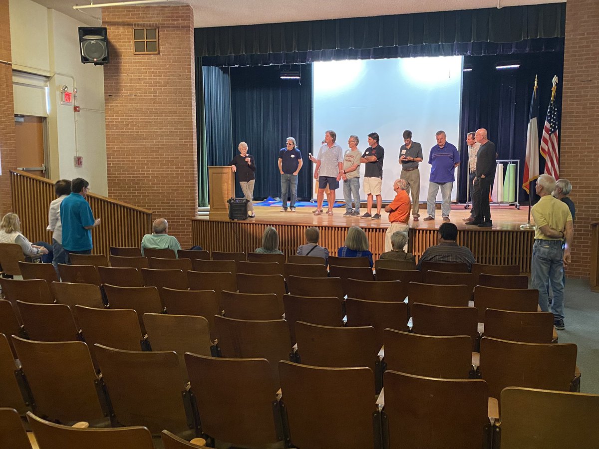 KramerDISD's tweet photo. Congrats to all the Hillcrest/Kramer alumni we saw on campus today for the Class of ‘72 tour! #onceacolt #alwaysacolt @PanthersHHS https://t.co/XbyVwZn8Oz
