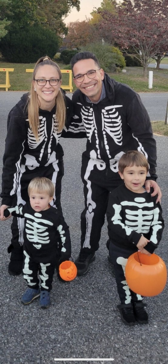 N_Abreu_'s tweet photo. No bones about it! Another great Trunk or Treat event. #SPSRocks https://t.co/zyCi9a9kGo