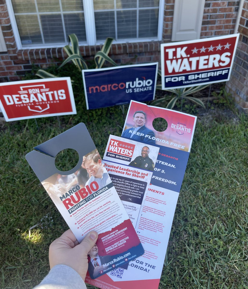 DontTurnLeft67's tweet photo. Another great day knocking on doors and getting out the vote to keep Florida free! #LeadRight #TeamRubio #TeamDesantis #TeamWaters https://t.co/1OwKfuJTaW