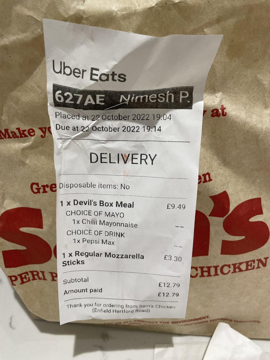 NimeshP1981's tweet photo. @SamsChickenuk @ Enfield Hertford Rd. Uber order has missing items, no drink or sauce. FYI no one answers the phone so think twice about your Sat night takeaway. https://t.co/pPXb9UnQfC