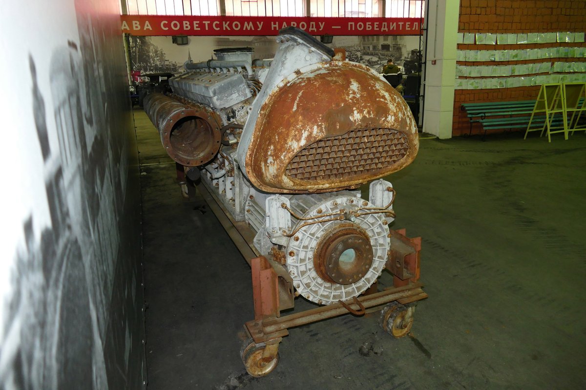 YPasholok's tweet image. Daimler-Benz MB 518 engine, from Schnellboot. New addition of War Motors exposition, Moscow.
#warmotors
#schnellboot