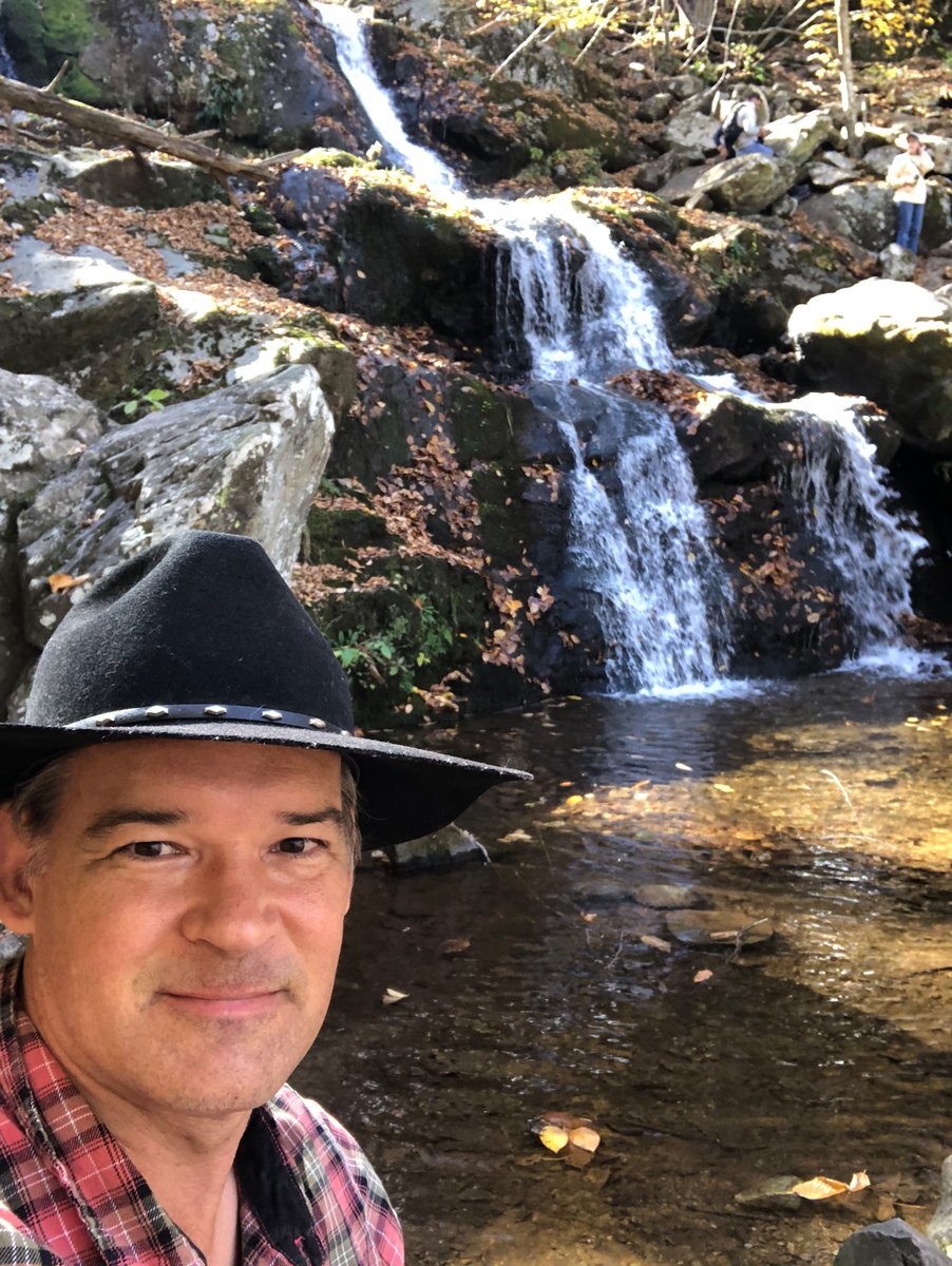 themangacowboy's tweet photo. Squeezin out some internet at a waterfall in the #Shenandoahs. Let’s drop another Scene of #lightnovel #FullflightNovel https://t.co/d6H72Y8Tnt