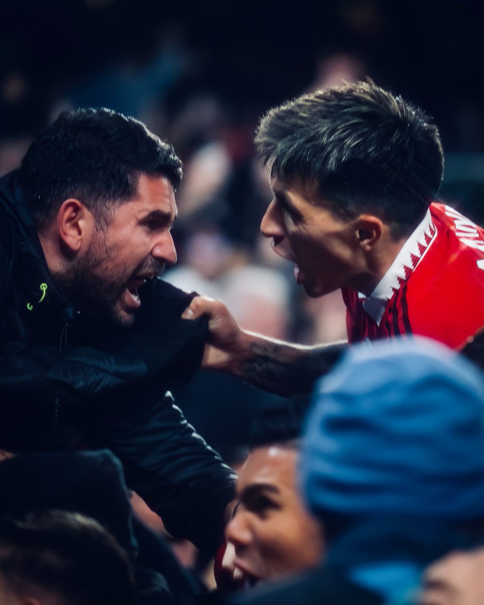 UnitedStandMUFC's tweet photo. LICHAAAA 🗣 https://t.co/0VmmnIT0VU