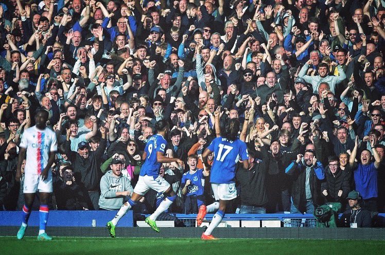 alexiwobi's tweet photo. Two Things I Care About, My Family &amp; My Team! https://t.co/FCcjZfXS7o