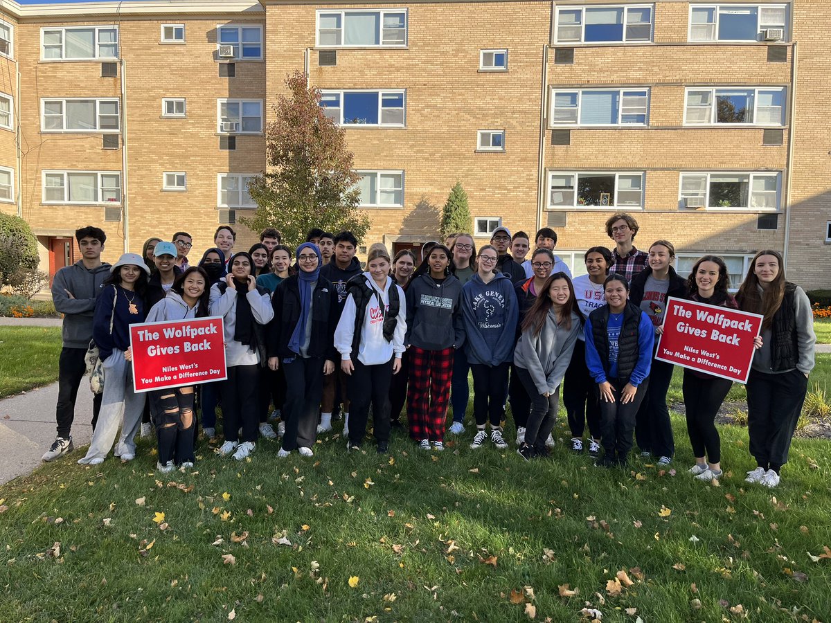 NW National Honor Society - Wolfpack Gives Back #NiWeActivities #nwnhs2223