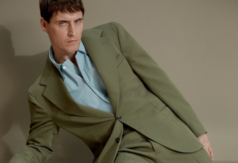 thefashionisto's tweet photo. Sebastien Embraces Serious Style for #MatchesFashion #FW22 https://t.co/AiqpiOLIUX https://t.co/wxE7Jz3obB