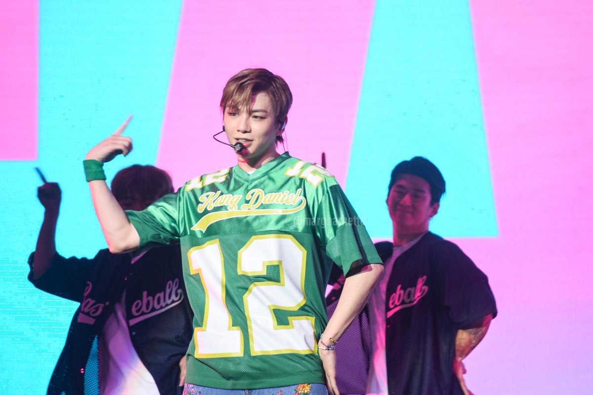 margharhette's tweet photo. DANIEL KANG FIRST PARADE TOUR IN MANILA 10.22.2022 presented by @WilbrosLive @konnect_danielk @KDANIEL_SUPPORT @kangdanielpics 

#FirstParadeInManila #FirstParadeInMNL #FirstParadeAsiaTour #FirstParadeTour #DanielKang https://t.co/qoPeL9zUUB