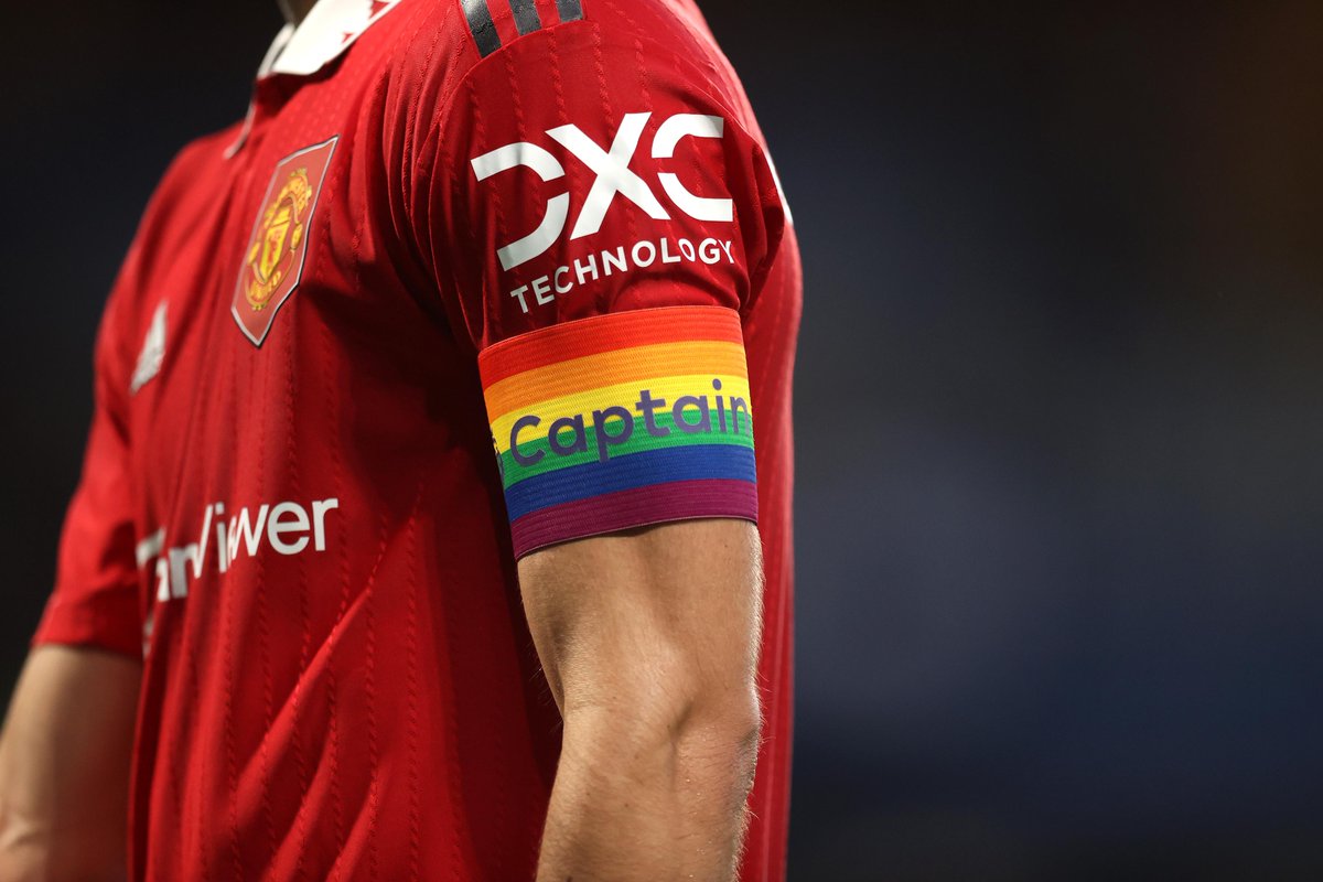 premierleague's tweet photo. 🏳️‍🌈 Football is for everyone 🏳️‍🌈

#RainbowLaces https://t.co/fv9oHIW6Lt