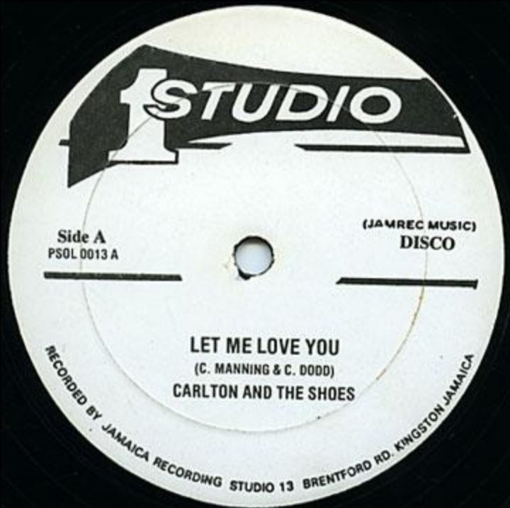 dreadlocktimes's tweet photo. Now Playing

Carlton and the shoes - let me love you 
Listen now 👇📻🎶 https://t.co/OPSJ0M3lbq

#rootsreggae #reggaemusic #vinyladdict #music https://t.co/0mA6vqoJvG