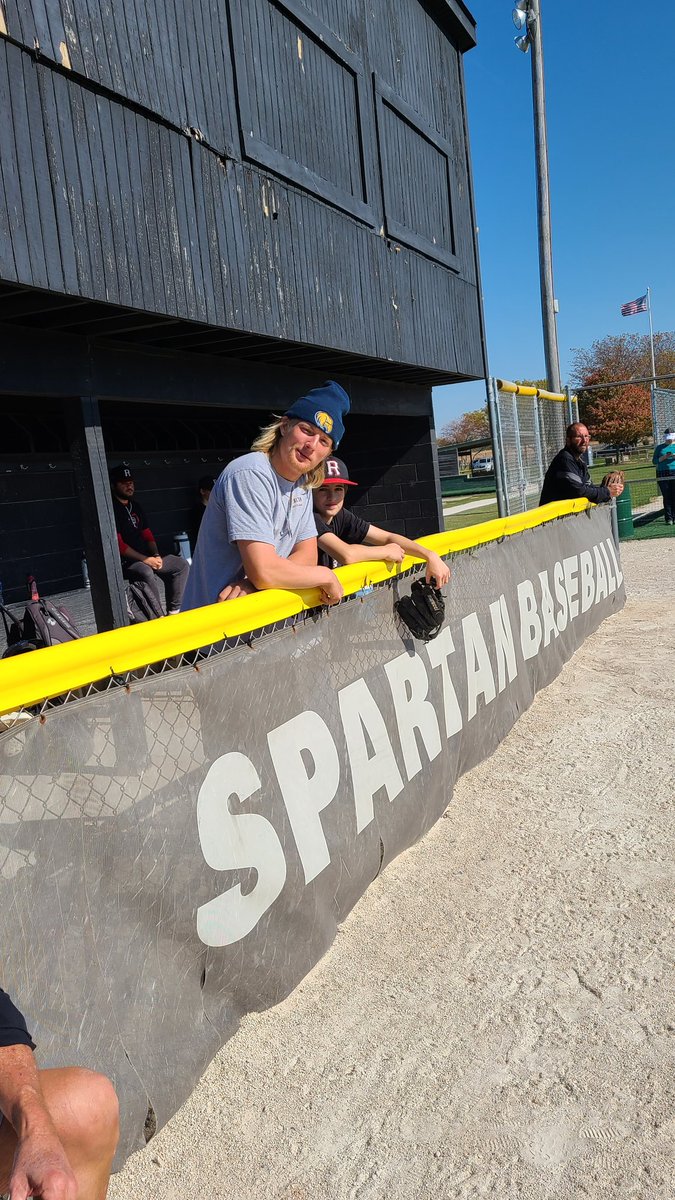 rba2026's tweet photo. Always a buzz around the dugout when @rbacademy1 alum @BlaiseByron stops by. Great leadership presence and lots of advice offered to our high school players.
@GoldenEagleBSBL 
@SycoBaseball https://t.co/4R6Tj4MCnY