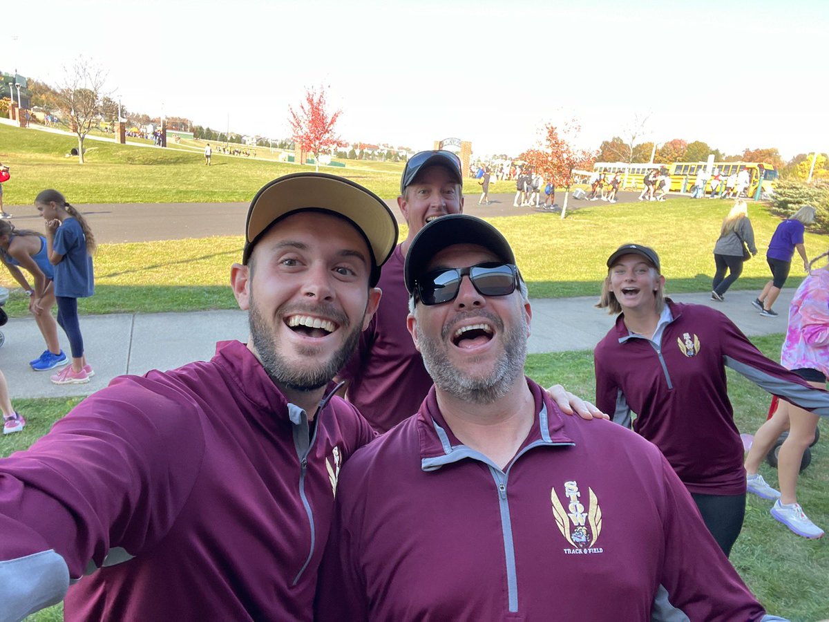 CoachJK2's tweet image. All our Running Bulldogs are going to Regionals!!  Girls were 2nd &amp;amp; Boys were 6th!!  #strongertogether #speedkills