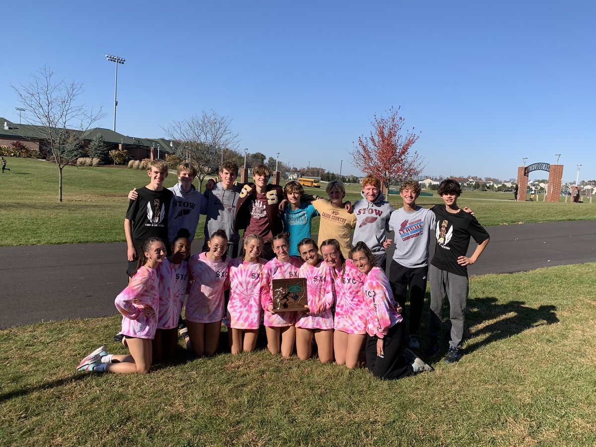 CoachJK2's tweet image. All our Running Bulldogs are going to Regionals!!  Girls were 2nd &amp;amp; Boys were 6th!!  #strongertogether #speedkills