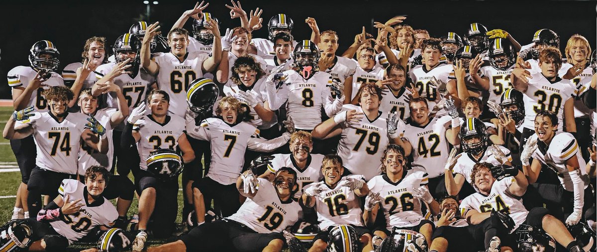 How do you tell a group of young men who played an epic game &amp; beat a team the week before the playoffs &amp; the team you just beat is playing in the playoffs. Change is needed because the heart &amp; will to get better everyday was cut short for our Trojan football team. #TrojanPride