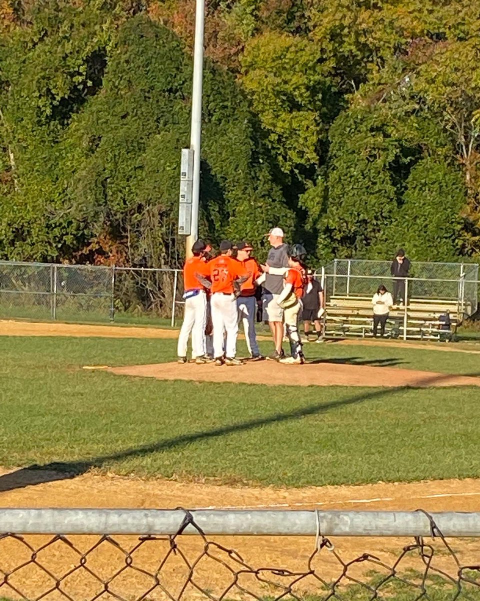 JerseyGiants51's tweet photo. Jersey Giants 15U at Seaview field in Asbury park for  #usabl MVP Showdown tournament. #jerseygiants #tournament #falltournament #onegiantfamily #baseballlife #jerseygiantsbaseball https://t.co/5jzDwWRL3C
