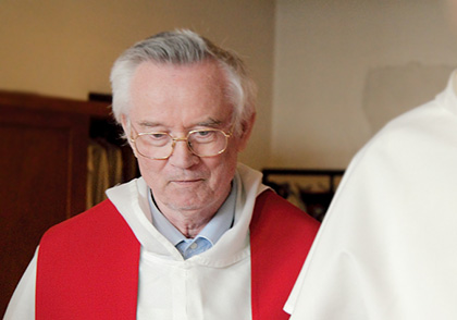 22 października, w liturgiczne wspomnienia św. Jana Pawła II o godz. 17.05 zmarł w Warszawie o. Edward Władysław Kaczyński, dominikanin, w latach 1993-2002 rektor Papieskiego Uniwersytetu św. Tomasza w Rzymie. RiP