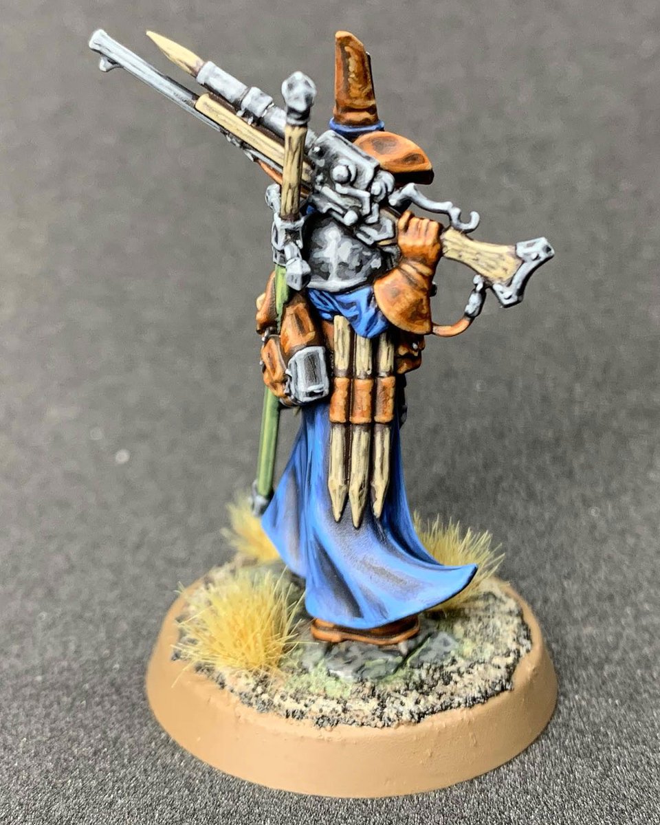 inanimateavata's tweet photo. Jelsen Darrock is first hero to enter the Cursed City. Seeing the models every where reminded me I need to concentrate on finishing one project. So painting them all now and going to play the game. #cursedcity #paintingwarhammer #warhammercommunity 
#jelsondarrock #warhammerquest https://t.co/E4VyZsf9DH