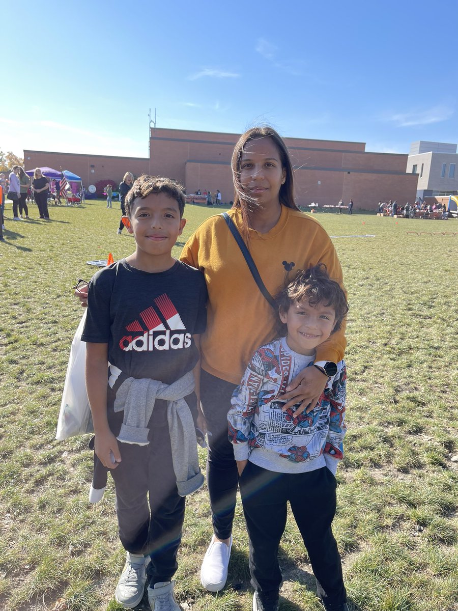 Fall into Fitness Fun 2022! <a href="/harryefryschool/">HarryEFrySchool</a> #frypossibilities #Burbank111