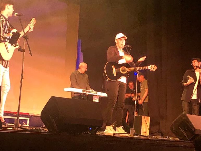 ¡Muchos éxitos <a href="/grupotupa/">Grupo Tupá</a> en esta nueva etapa! Un placer volverlos a escuchar 🎶 <a href="/aldytupa/">aldy balestra</a>