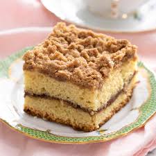 @autistic_muse @AuroraAfterglow It's a cinnamon cake that sometimes has a streusel topping that Americans sometimes eat while drinking coffee