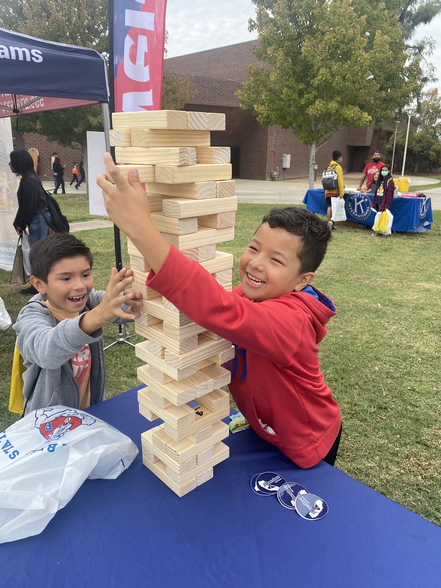 Enseñamos en el Valle Central tweet media
