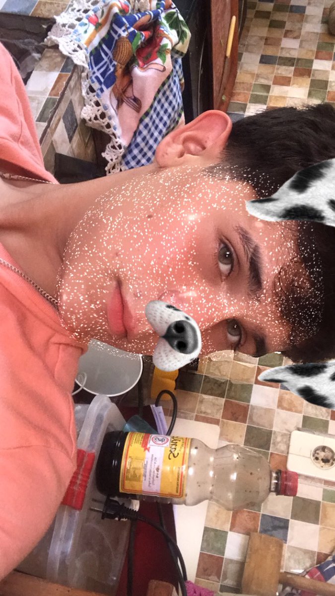 Holis, hoy amanecí churro como siempre🤷🏻‍♂️😎