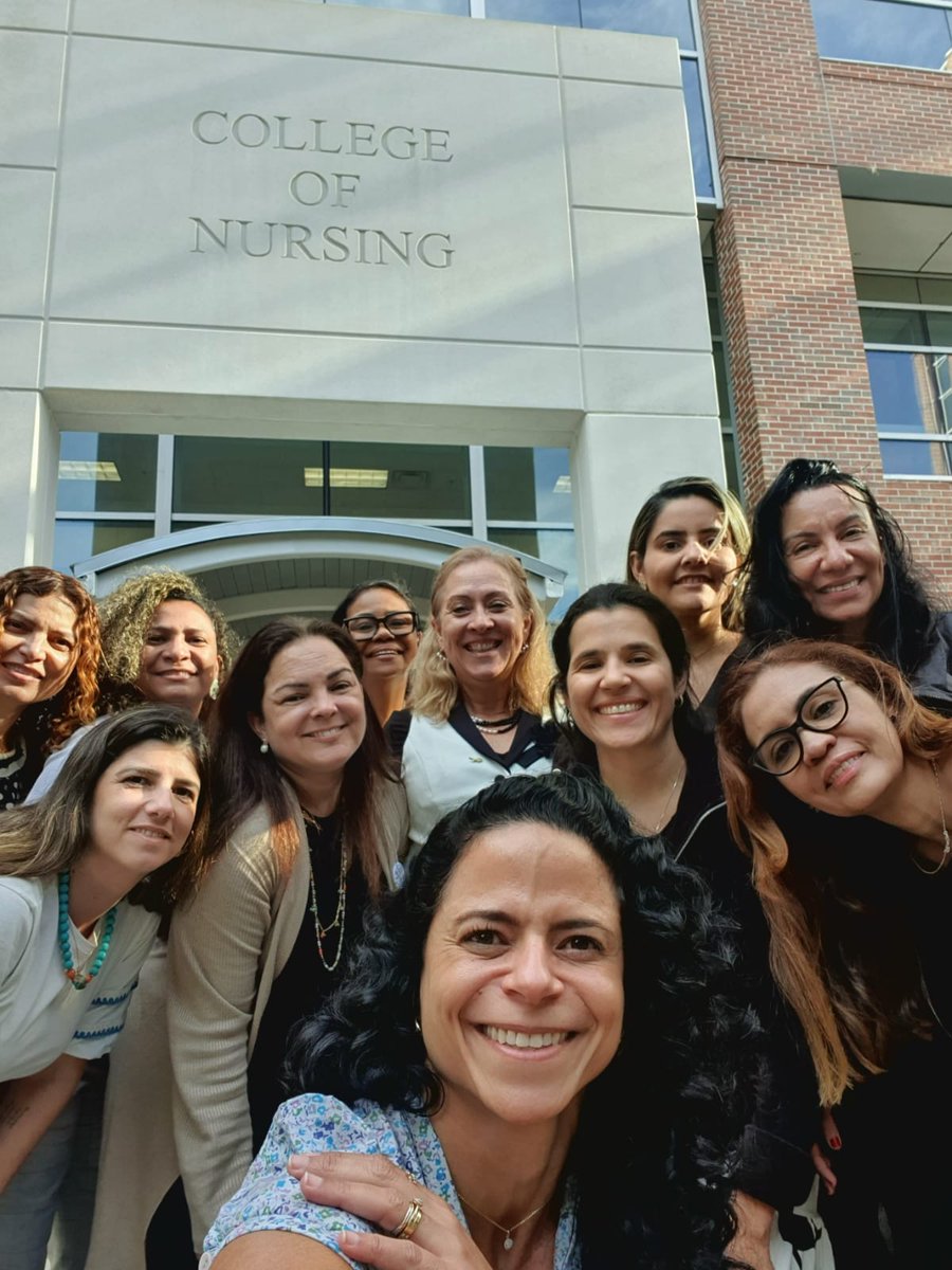 jmstacciarini's tweet image. During global diversity awareness month @UFNursing we had a group of nursing faculty and students from various states of Brazil, @UFF_br @USP, and @UFAC. #culturalexchange #gatornurses #diversity #nursing #brazil #dnp