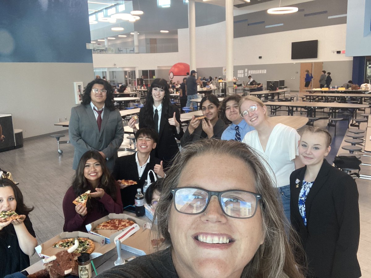 Enjoying lunch with our hard working VMHS Speech &amp; Debate Team as they compete today #yougotthis