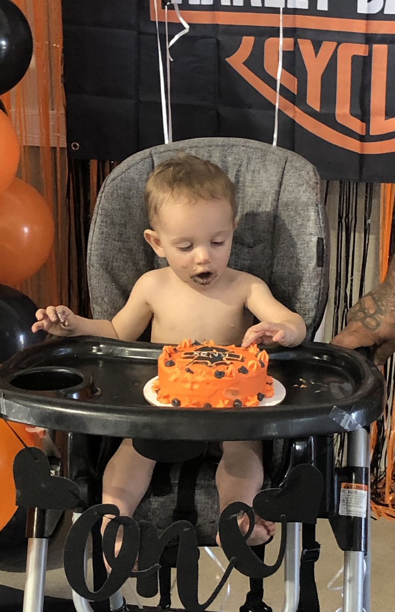 KeithCarlisle's tweet photo. Happy Birthday to my grandson Knox🎉🎉 Big #1 https://t.co/bBOS6XwxlY