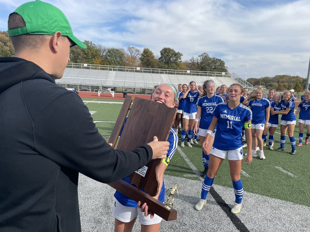 aaronhancock14's tweet photo. GIRLS SEMISTATE SOCCER FINAL:

Memorial wins 2-0 over Indy Chatard.
Avarie Zeller scored the last goal for MHS.
Myla Browning had the icebreaker. 

Lady Tigers are headed to state next weekend!
Highlights later on @14News @14SportsTeam https://t.co/D8BG96jK1G