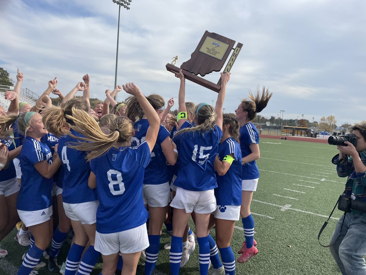 aaronhancock14's tweet photo. GIRLS SEMISTATE SOCCER FINAL:

Memorial wins 2-0 over Indy Chatard.
Avarie Zeller scored the last goal for MHS.
Myla Browning had the icebreaker. 

Lady Tigers are headed to state next weekend!
Highlights later on @14News @14SportsTeam https://t.co/D8BG96jK1G
