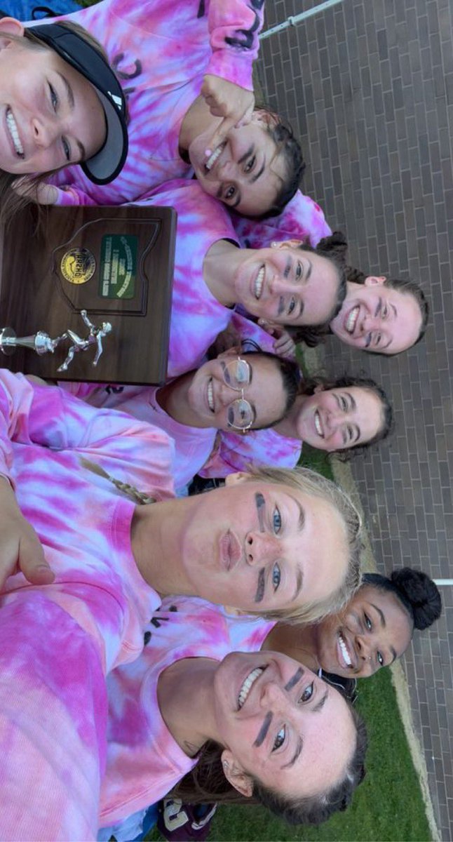 StowgirlsXC's tweet image. ‼️REGIONALS BOUND‼️ It was 🔥 so we had to cool it down today with some 💎💎 Stow ladies took🥈🥈 at Districts with three of our ladies making it out individually! Congrats to these amazing ladies!