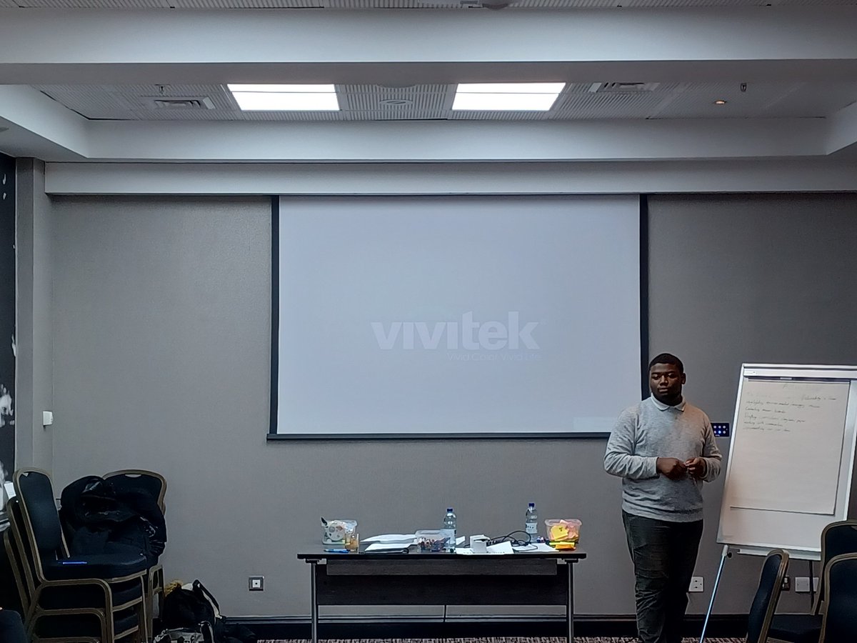 We had a great time today at the Regional Ethnic Minority Youth (REMY)'s launch event. We spoke to panelists, had workshops on racism and sexism in sport and discussed diversity in the curriculum. We finished by talking about some of the actions the group should take.#youthvoice