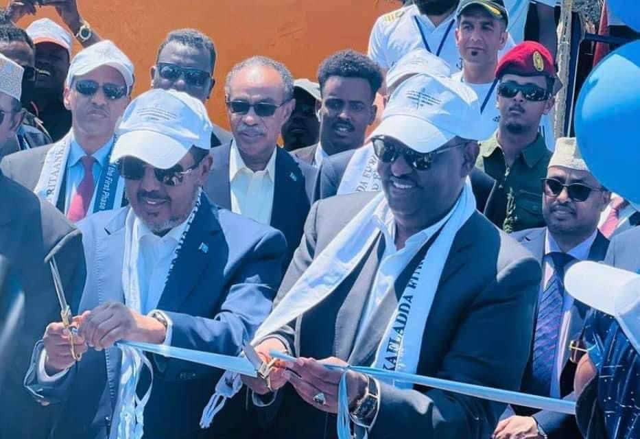 Said_Faadi's tweet photo. Thread1/3
By the grace of Allah, we have witnessed history today. The opening ceremony of Garacad Seaport was and will remain a colossal achievement of historic proportion for #Somalia. Thank you President @HassanSMohamud for your encouragement, commitment, vision and leadership. https://t.co/inMpLZgjge