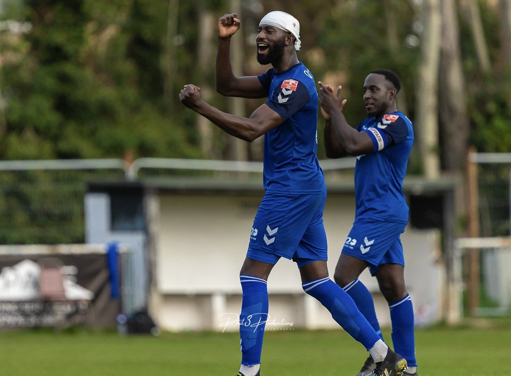 walthamstowfc's tweet image. These two today, absolute warriors 💪