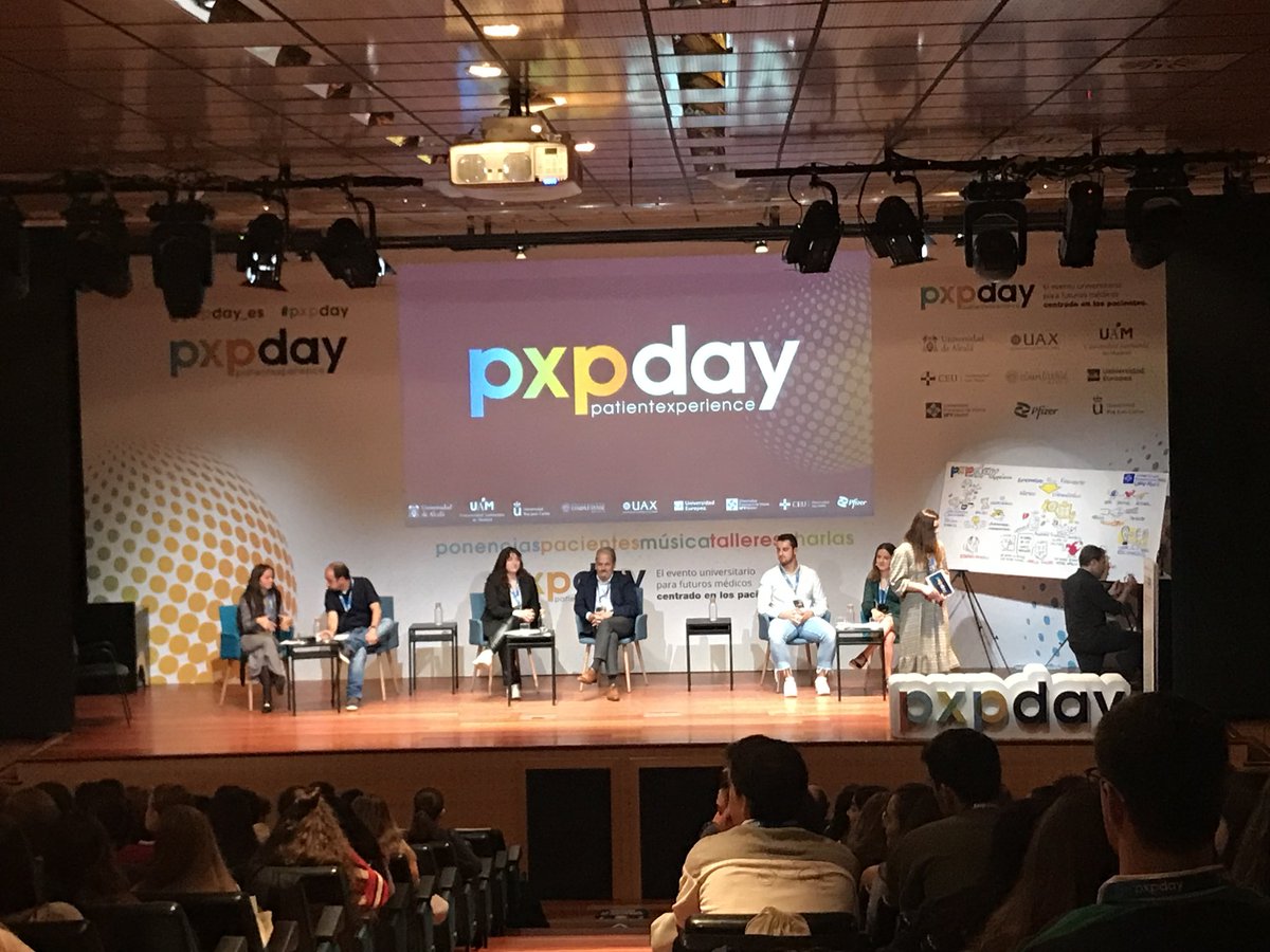 MedicinayCCSUAH's tweet photo. Judth y Manu presentando a los pacientes en el @pxpday_es , lo habéis hecho genial!!! https://t.co/IfG3TBCCOK