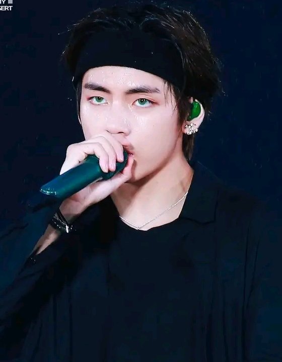 CabreraWilerma's tweet photo. RECHART BAD DECISIONS 
#HotARMYsStreamBadDecisions #PrettyBadDecisions (@BTS_twt) https://t.co/i2m1nCSHlz