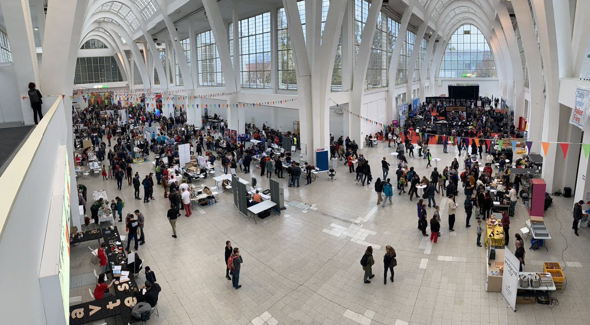 senzorvzduchu's tweet photo. Výběr fotek z dnešního @MakerFaireCZ Brno - díky za návštěvu! #ovzdusi #kvalitaovzdusi #senzorydoskol
#Senzorvzduchu @SensorCommunity
#Sensor2School https://t.co/nn70Ot5yNZ