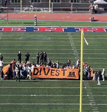 fossilfreepenn's tweet photo. Let’s go Fossil Free Penn! https://t.co/rgZHmASVmp