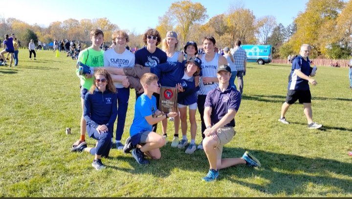 State Bound! Our guys placed 2nd in Kenosha today to secure a spot in the rapids for the 2nd year in a row. Awesome races by our #2 Dylan Yurs and Sophomore Nathan "Freddie" Shallenberger. Everyone else got the job done. See you next Saturday