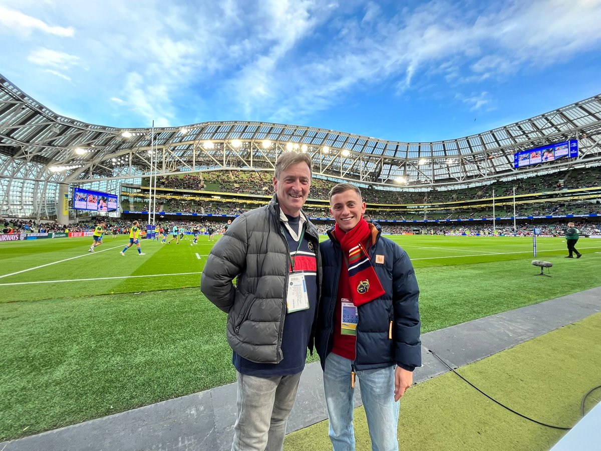 D'youngest &amp; I doing a bit of prep for tmrw's Dublin Senior 1 Hurling final <a href="/clgNaFianna/">CLG Na Fianna</a> <a href="/DubGAAOfficial/">Dublin GAA</a>  #GoAhead Brave <a href="/Munsterrugby/">Munster Rugby</a> display!