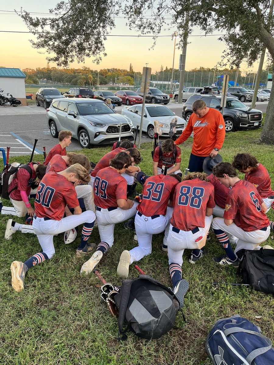 coacherikbrown's tweet image. 14u boys w/ a great day again going 2-0. @NathanCure15 and Noah Ritchie with great outings on the bump. @tystrickland99 1 IP, 3 Ks. Scored 20 runs on the day. Matty Bowser 5H, @LukeShelly27 2H w/ 4 RBIs, Tripp Fecarotta 3H w/ 2 RBIs, @DulskiPaxton 2H. @FLBurnTampa @FloridaBurn