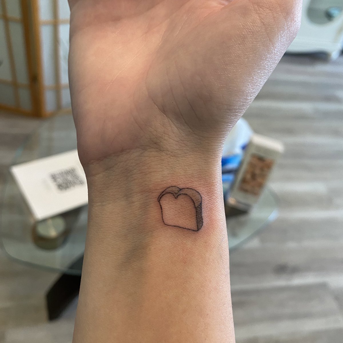 leftinorbit's tweet image. so