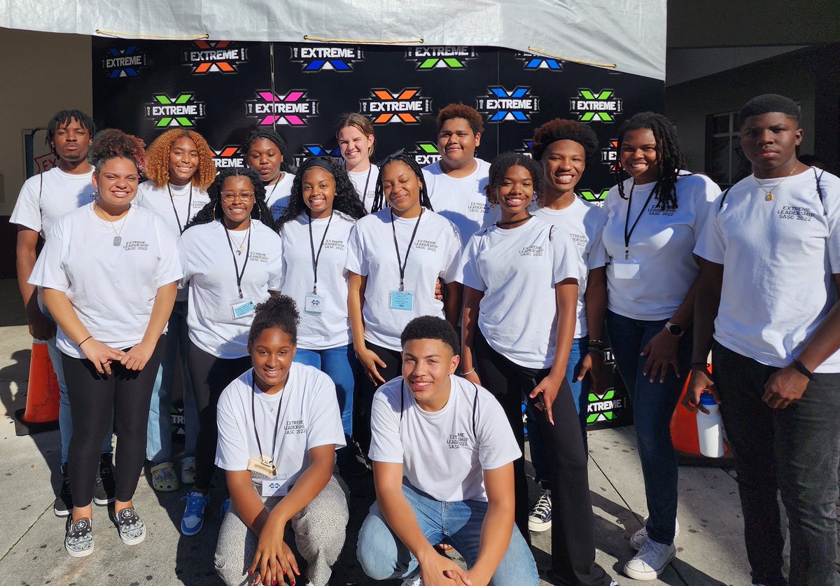 RidgeView_StuCo's tweet photo. Day 2 of the @SouthernStuCo conference (and Jordan's birthday 🥳) has been packed with workshops and general sessions! 🤗💜 https://t.co/jzjkVM8mXm