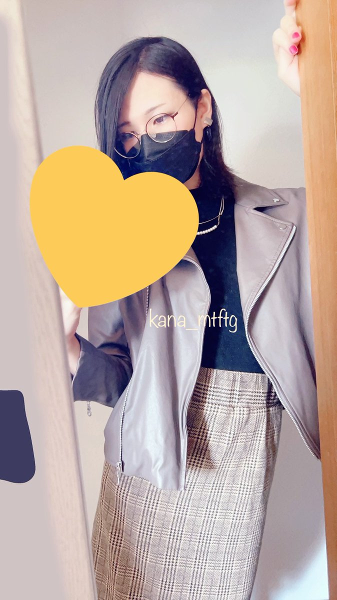 お化粧して外出。

#女装 