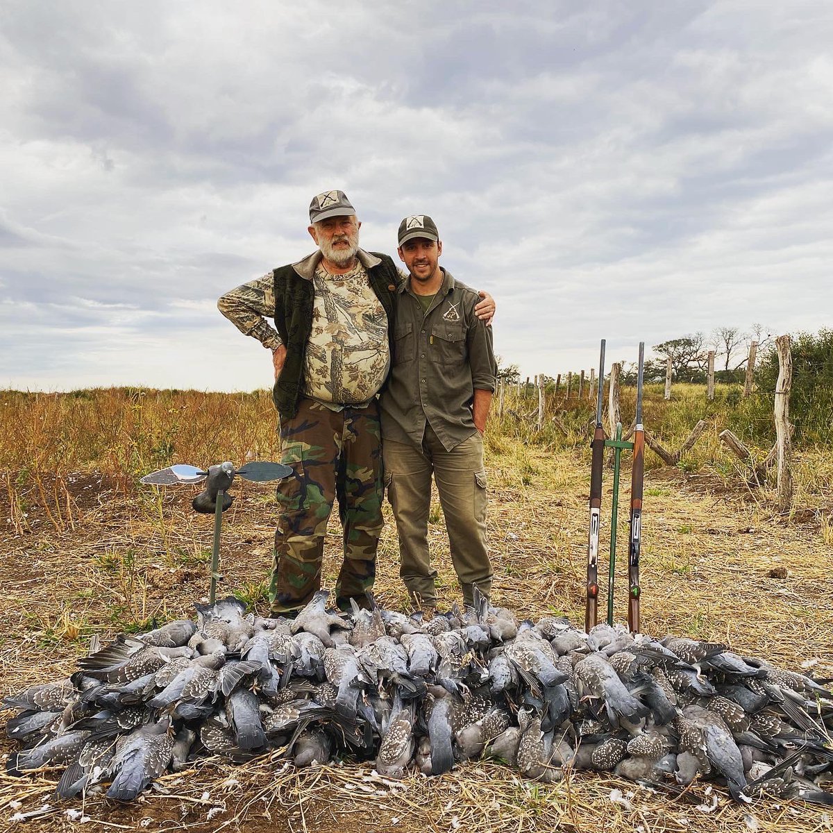 HPWingshooting's tweet photo. A GREAT PIGEON HUNT!!

Was a great week together!!
See you in February for a great dove shooting!!

Let’s hunt Pigeons!!
CALL US!! +1 305-804-8040 🇺🇸

CONTACT US 🇦🇷️
hugopascuettin@hotmail.com
+54 9 03574-15638933
+54 9 03574-15416334
https://t.co/cBWrKWG3fr
CÓRDOBA, ARG https://t.co/RO4yQnGvKn